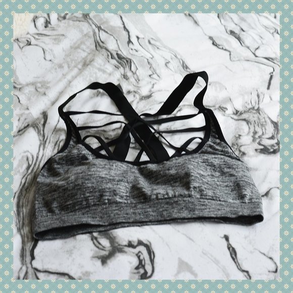 Victoria's‎ Secret Sports Bra - Picture 1 of 4